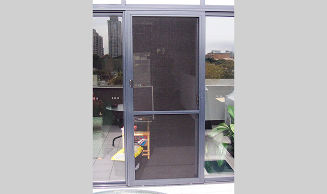 flyscreen-door-sliding
